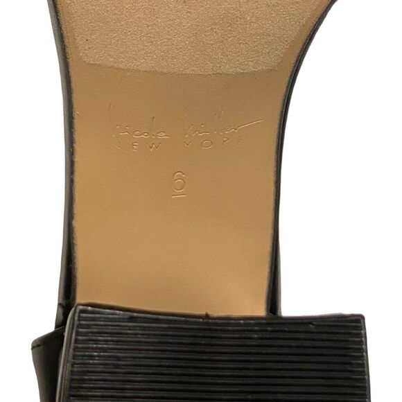 Nicole Miller Women Block Heel Black & Gold Ankle Chain Sandals Size 6 Back Zip - Picture 10 of 10